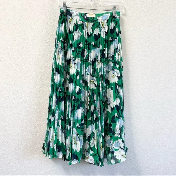 Anthropologie Maeve Claremont Pull On Pleated Midi Skirt Green Floral Size Small - Picture 2 of 6